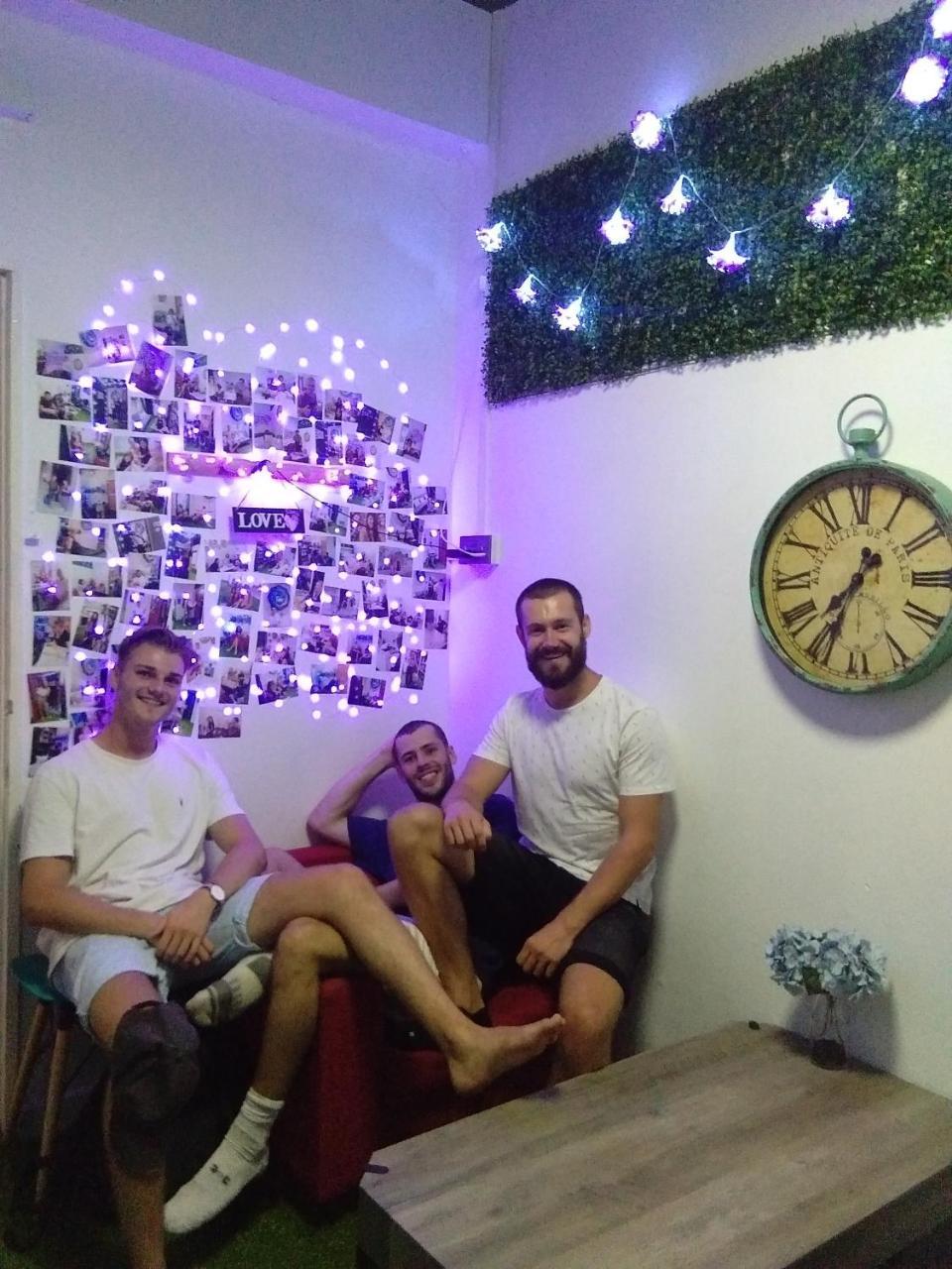 Co.Living Hostel Bandar Seri Begawan Exteriér fotografie